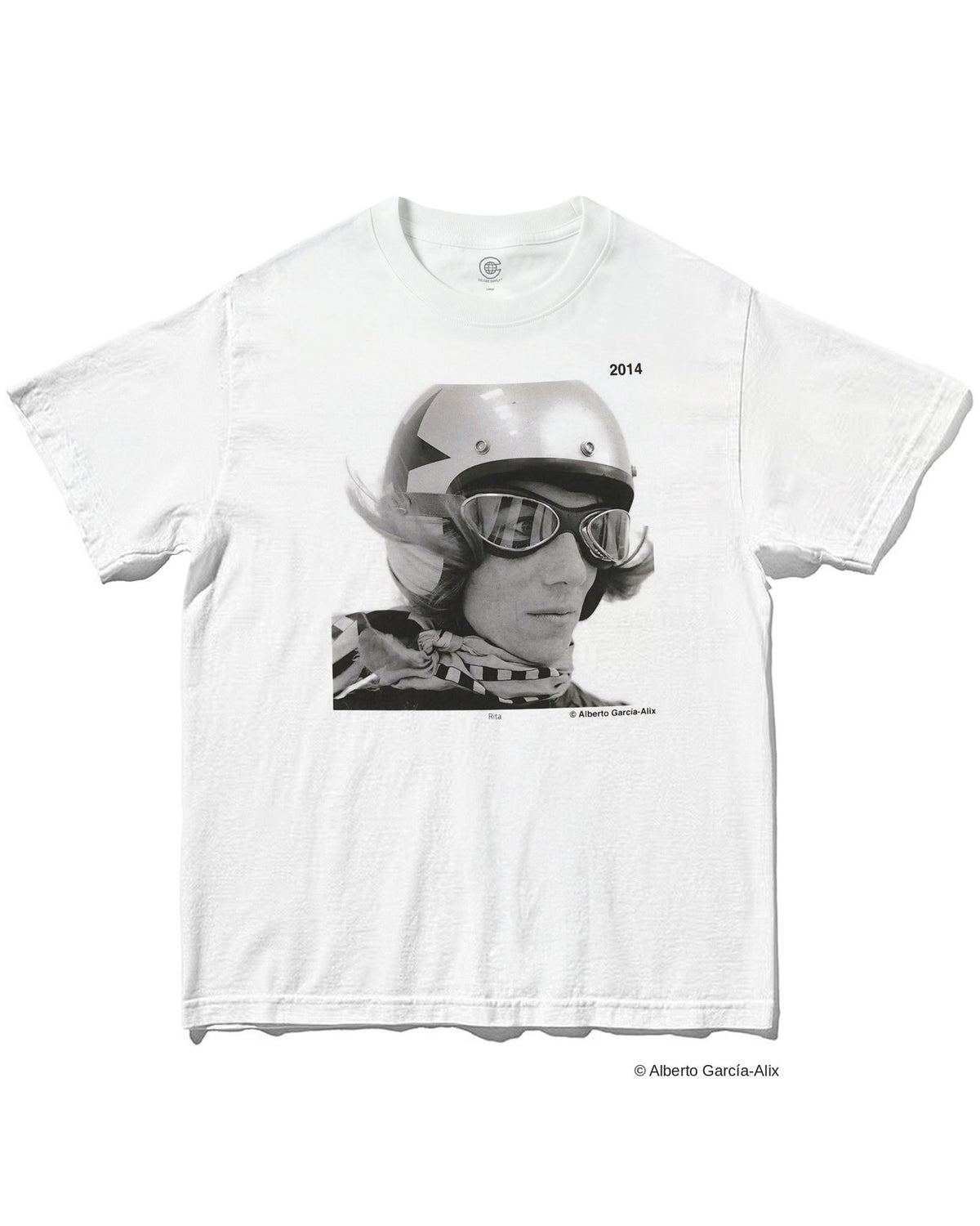 リタ（Rita）｜Alberto García-Alix撮影の写真をプリントしたフォトTシャツ ホワイト