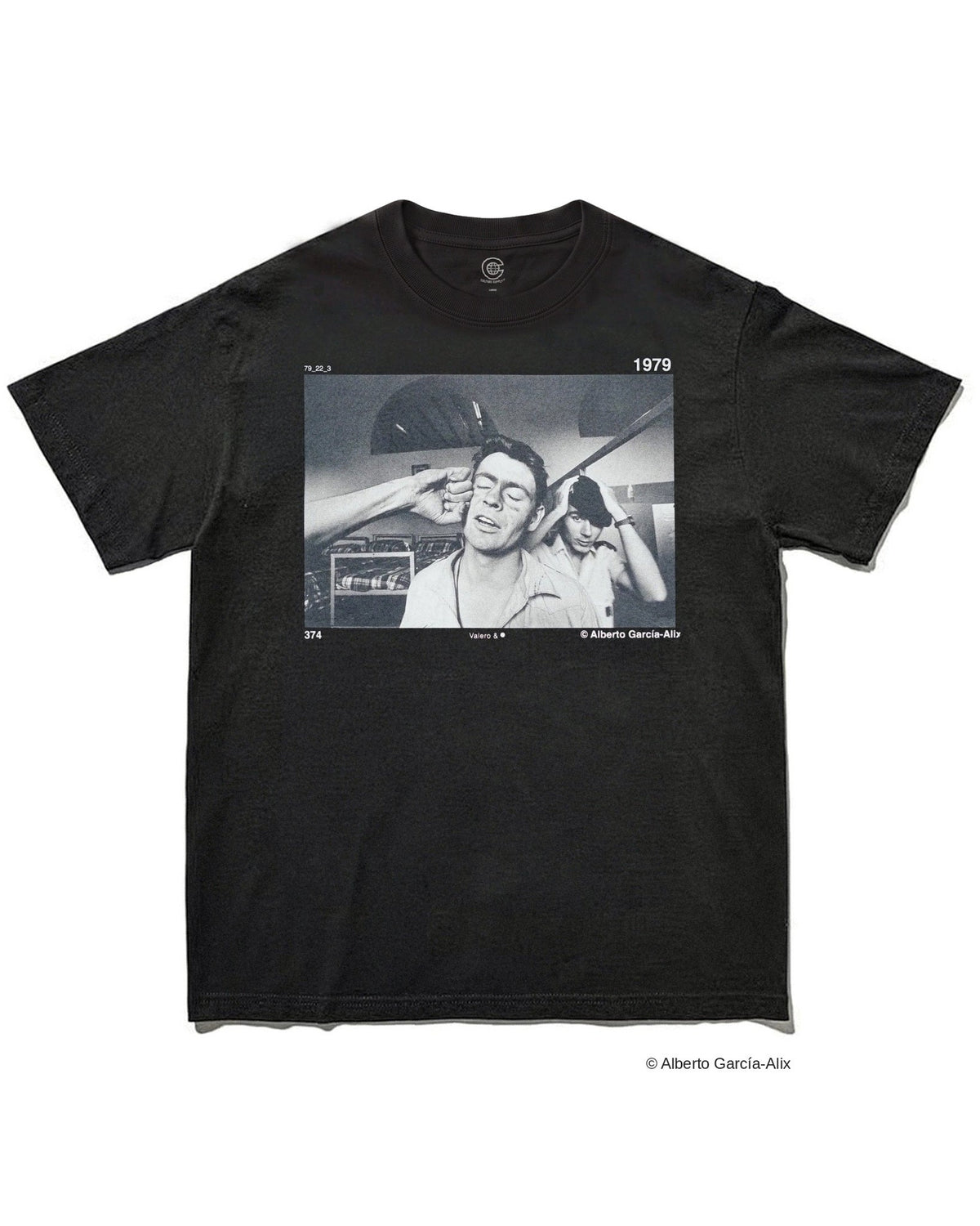 ヴァレロ（Valero）｜Alberto García-Alix撮影の写真をプリントしたフォトTシャツ ブラック