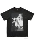 ビョーク（Björk）｜Kevin Cummins撮影のライブ写真をプリントしたフォトTシャツ